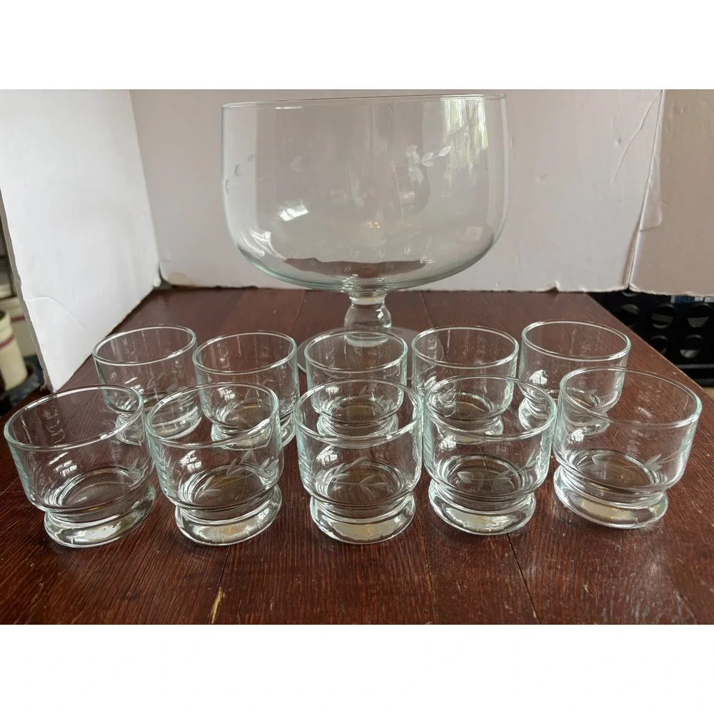Princess House Heritage Etched Glass Punch Bowl Set with 10 Cups Floral‎ Vintage